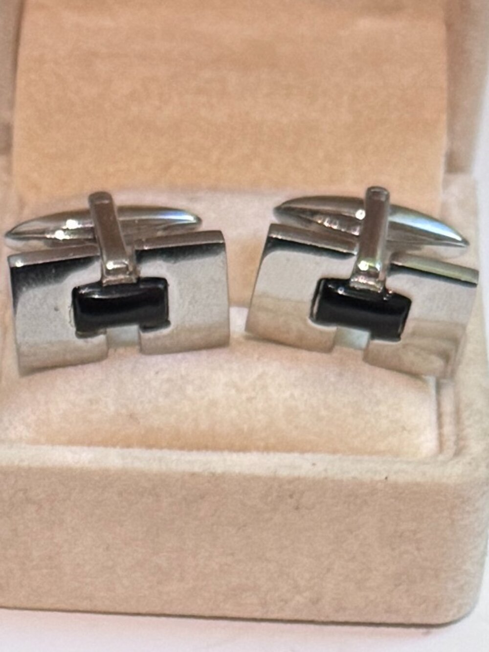 ✨🖤 Pronto Uomo Vintage Silver-Tone & Black Cufflinks — The Modern Executive 🖤✨